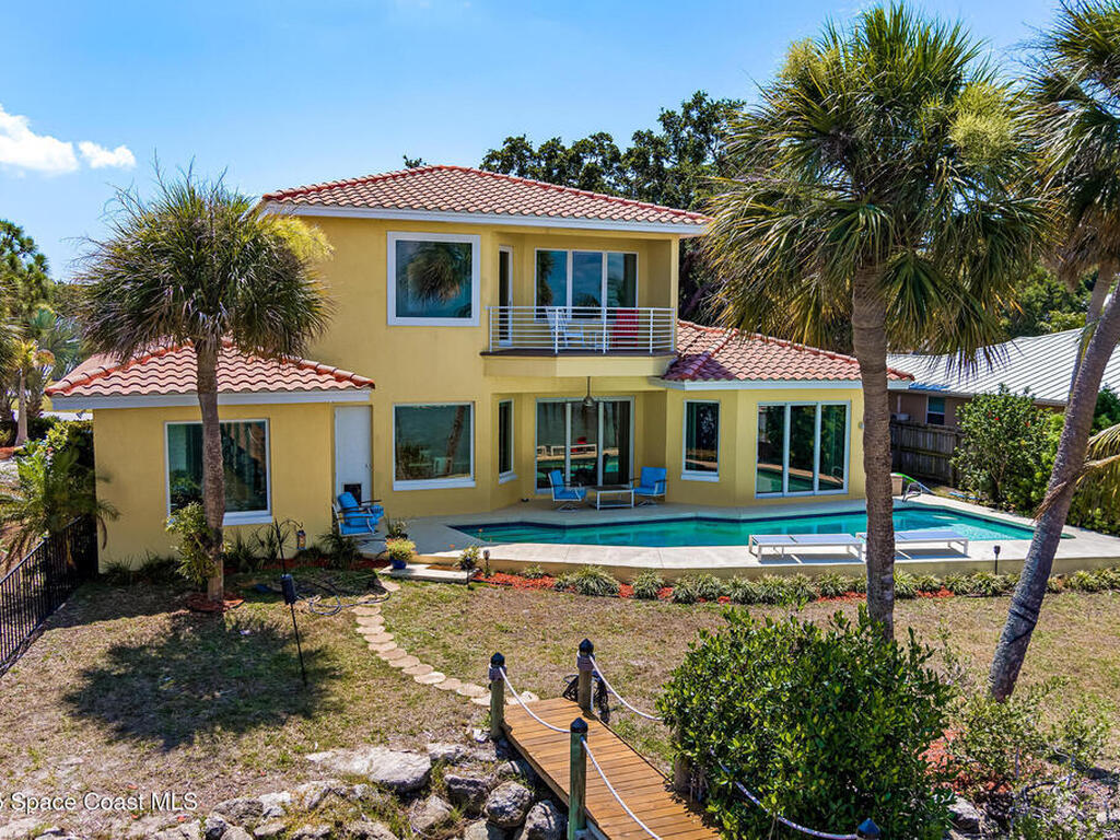 1999 S Misty Harbor Place, Merritt Island, FL 32952