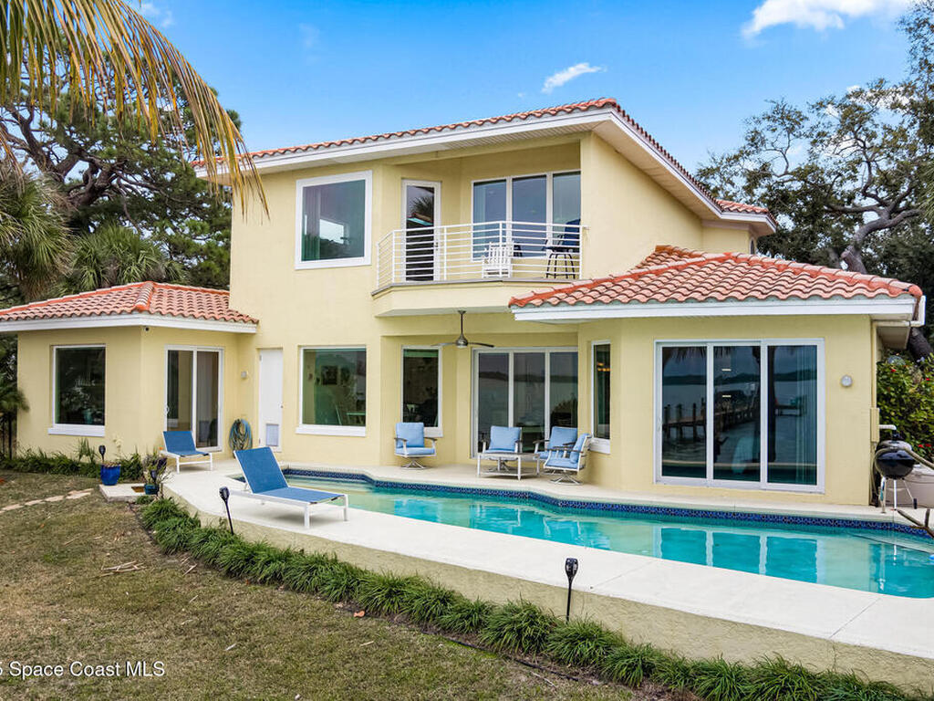1999 S Misty Harbor Place, Merritt Island, FL 32952