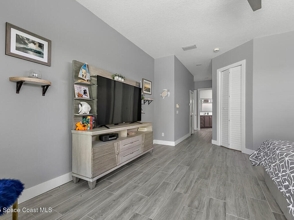 1999 S Misty Harbor Place, Merritt Island, FL 32952