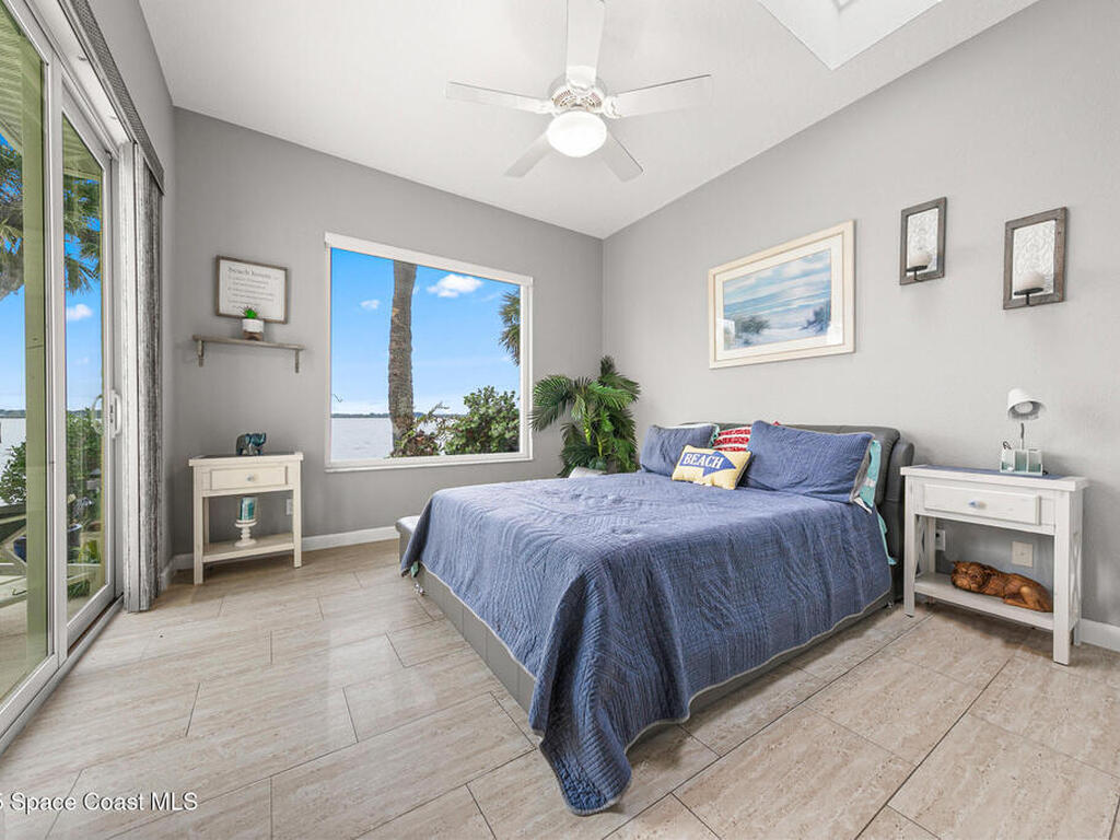 1999 S Misty Harbor Place, Merritt Island, FL 32952