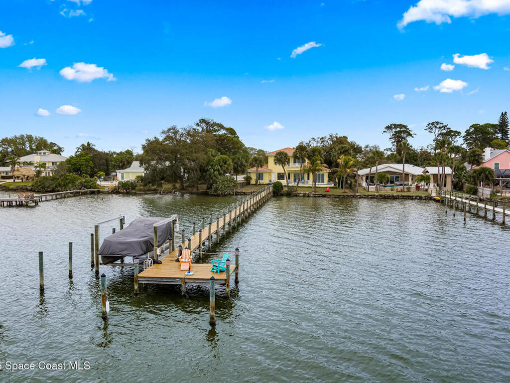 1999 S Misty Harbor Place, Merritt Island, FL 32952
