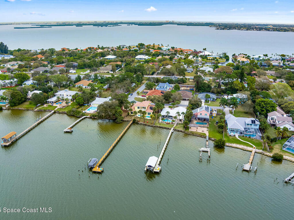 1999 S Misty Harbor Place, Merritt Island, FL 32952
