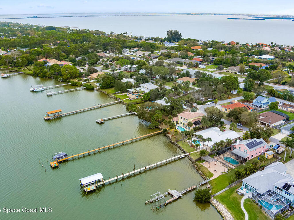 1999 S Misty Harbor Place, Merritt Island, FL 32952