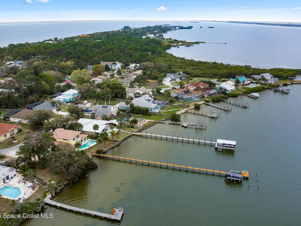 1999 S Misty Harbor Place, Merritt Island, FL 32952