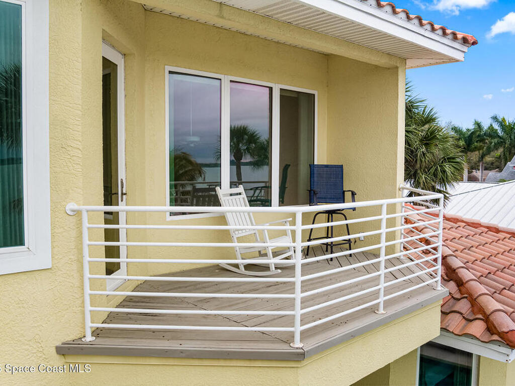 1999 S Misty Harbor Place, Merritt Island, FL 32952