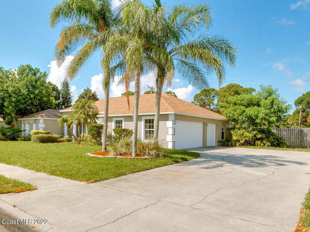 2385 Marsh Harbor Avenue, Merritt Island, FL 32952