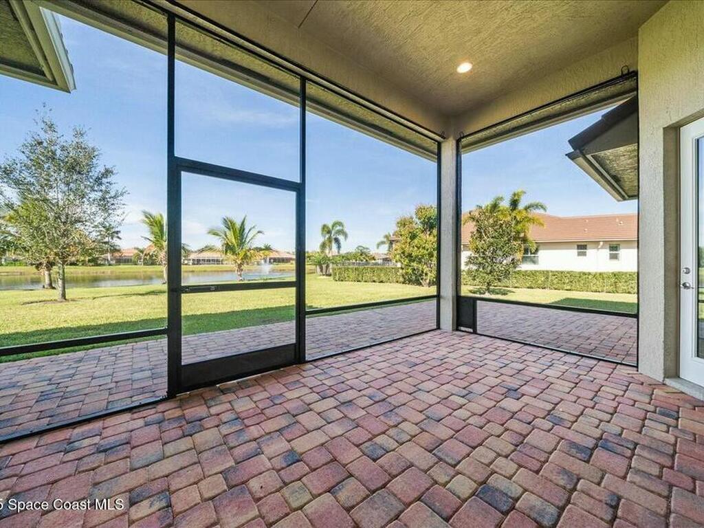 475 Stoney Brook Farm Court, Vero Beach, FL 32968