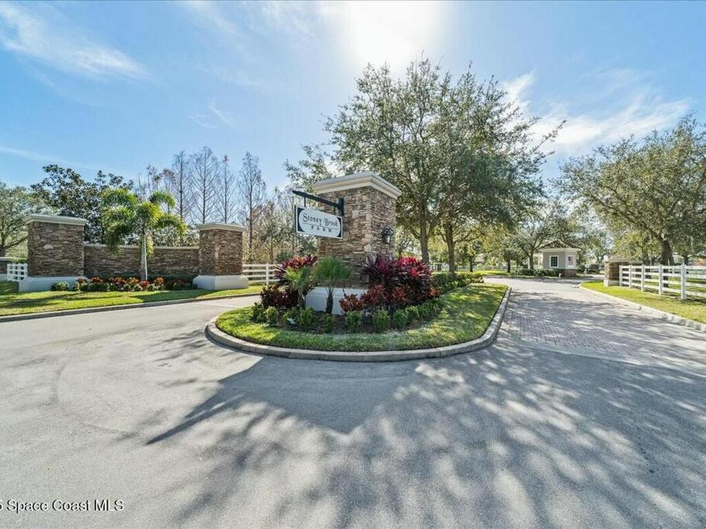 475 Stoney Brook Farm Court, Vero Beach, FL 32968