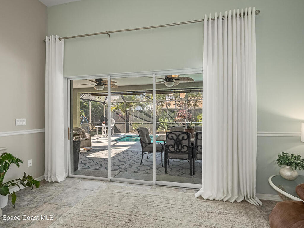 1842 Abbeyridge Drive, Merritt Island, FL 32953
