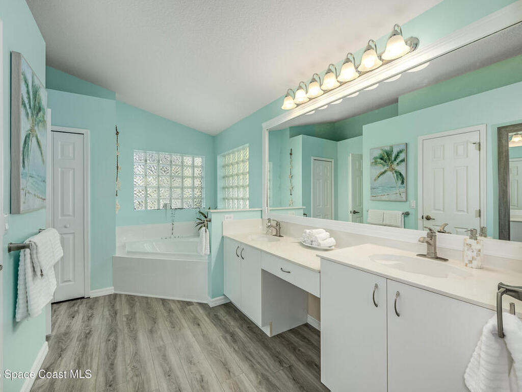 1842 Abbeyridge Drive, Merritt Island, FL 32953