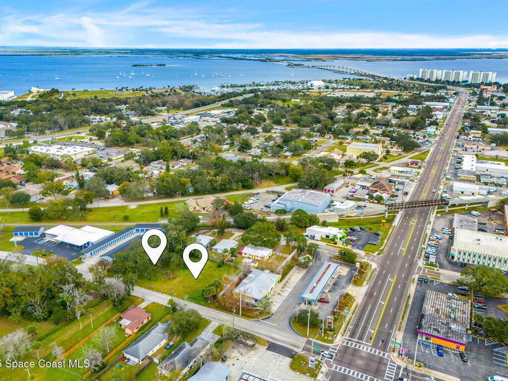17 & 19 N Park Avenue, Titusville, FL 32796
