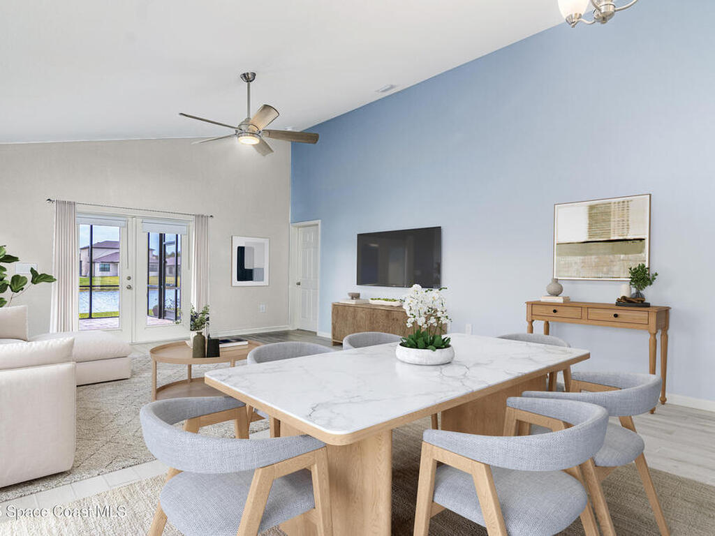 280 Wiregrass Avenue, West Melbourne, FL 32904
