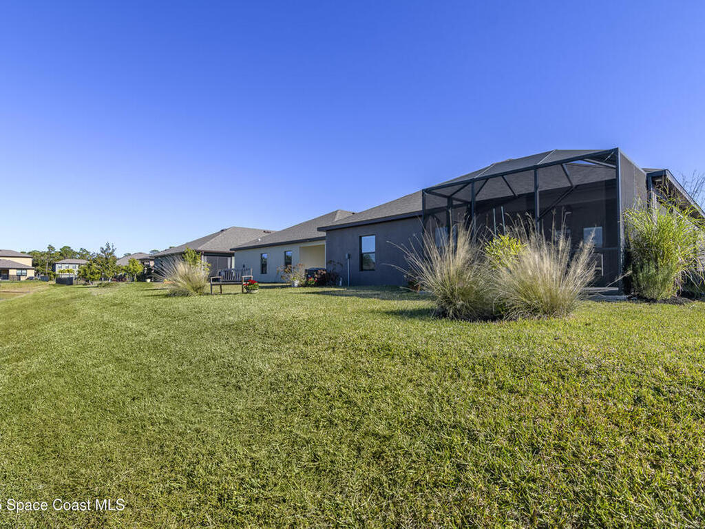 280 Wiregrass Avenue, West Melbourne, FL 32904