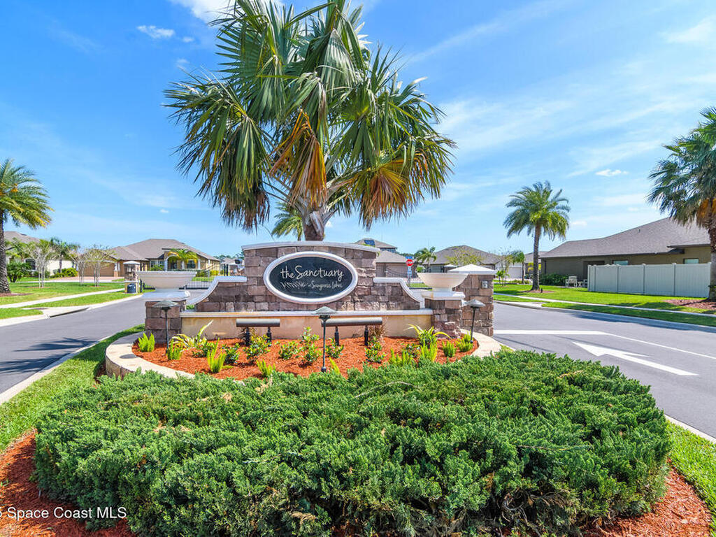 280 Wiregrass Avenue, West Melbourne, FL 32904