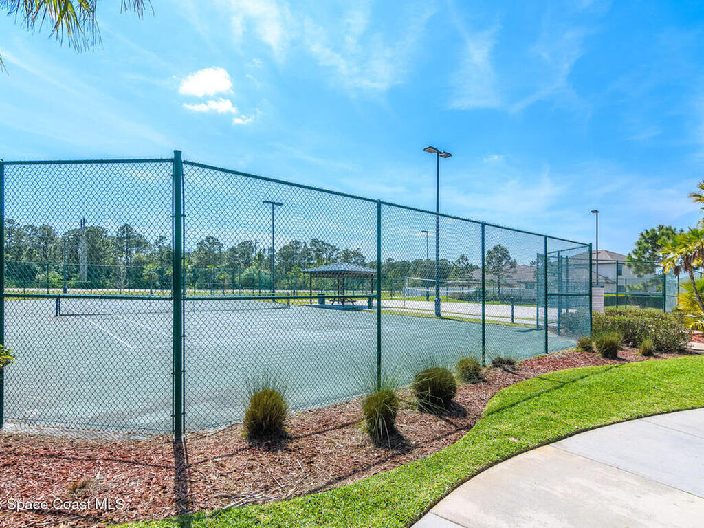 280 Wiregrass Avenue, West Melbourne, FL 32904