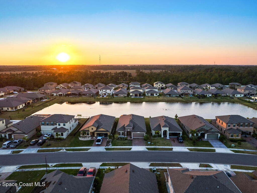 280 Wiregrass Avenue, West Melbourne, FL 32904