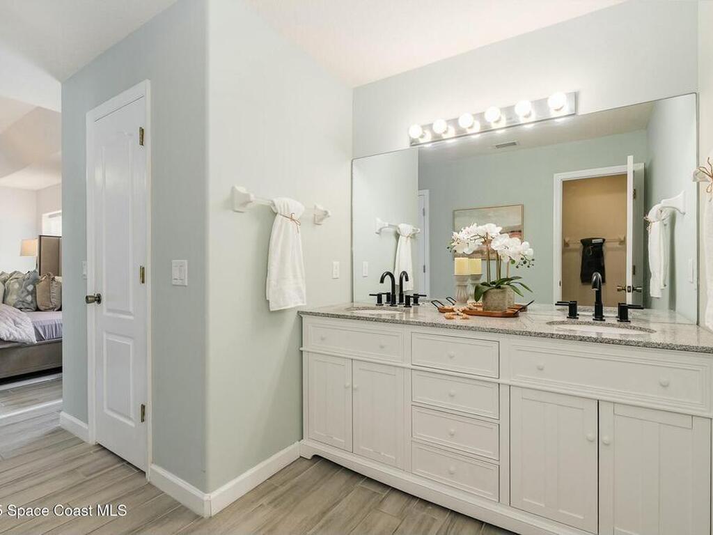 5240 Somerville Drive, Suntree, FL 32955