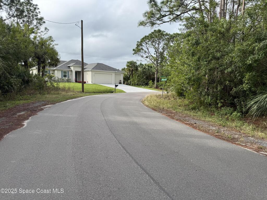 3395 SW Fitzpatrick Avenue, Palm Bay, FL 32908