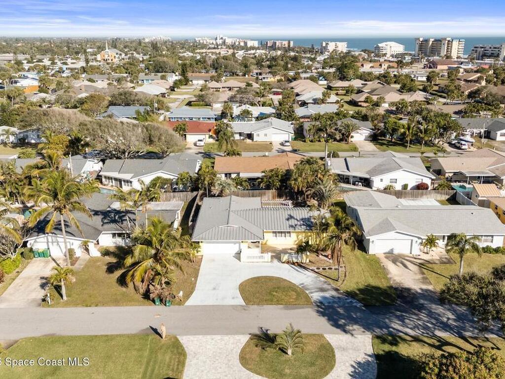 320 Bahama Drive, Indialantic, FL 32903