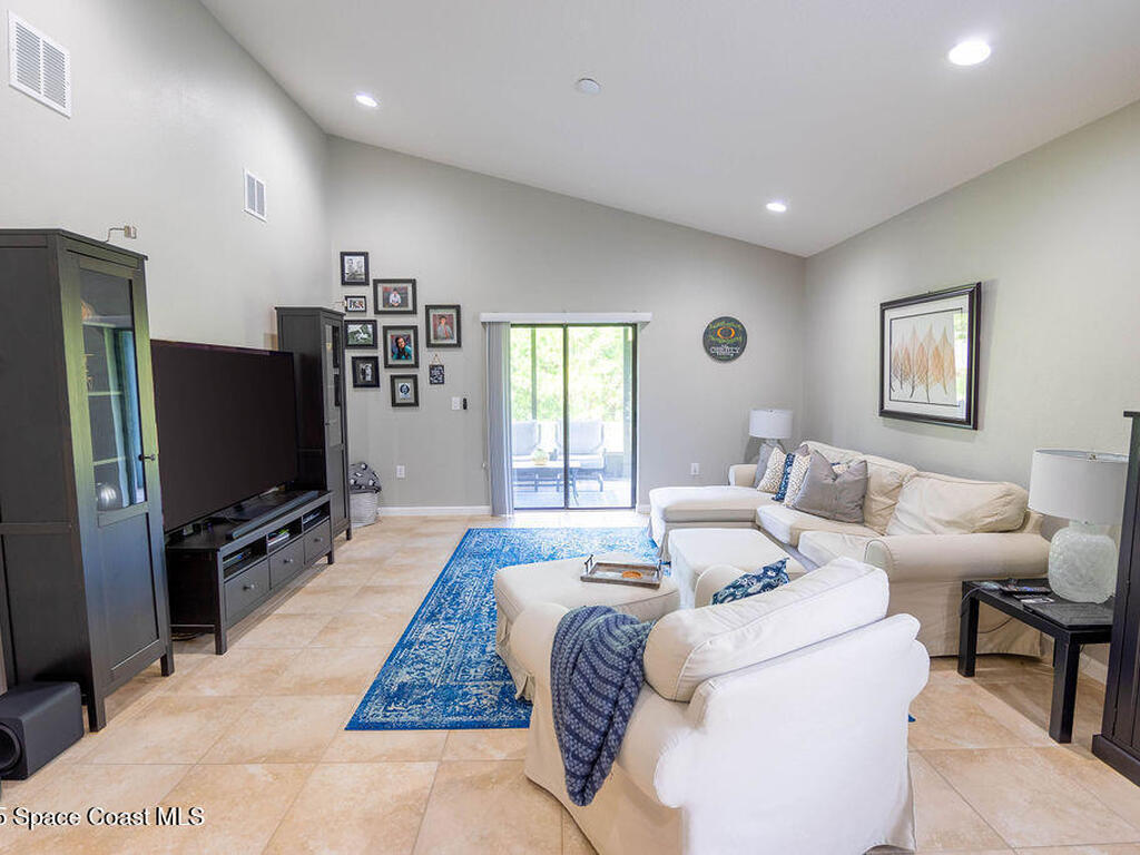 656 Dillard Drive, Palm Bay, FL 32909