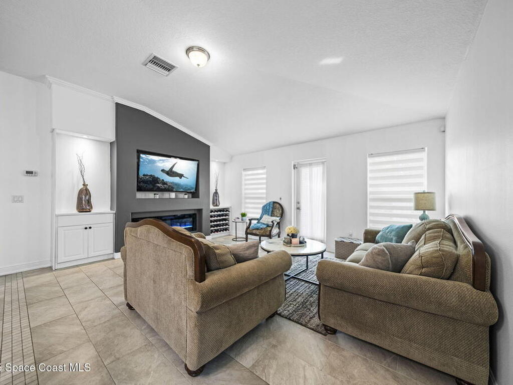202 Secret Drive, West Melbourne, FL 32904