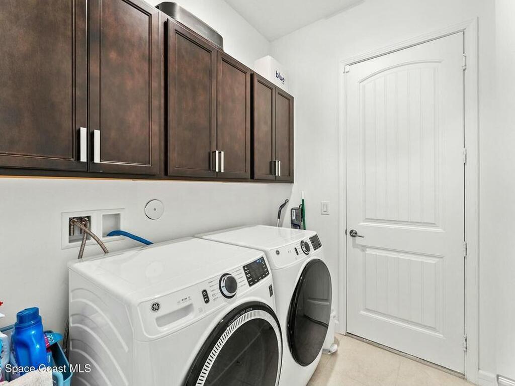 1263 Great Belt Circle, Melbourne, FL 32940