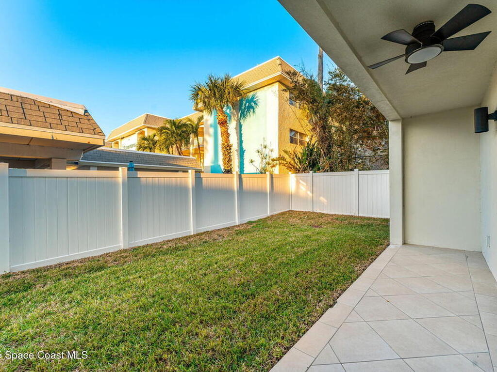 30 Eighth Avenue, Indialantic, FL 32903