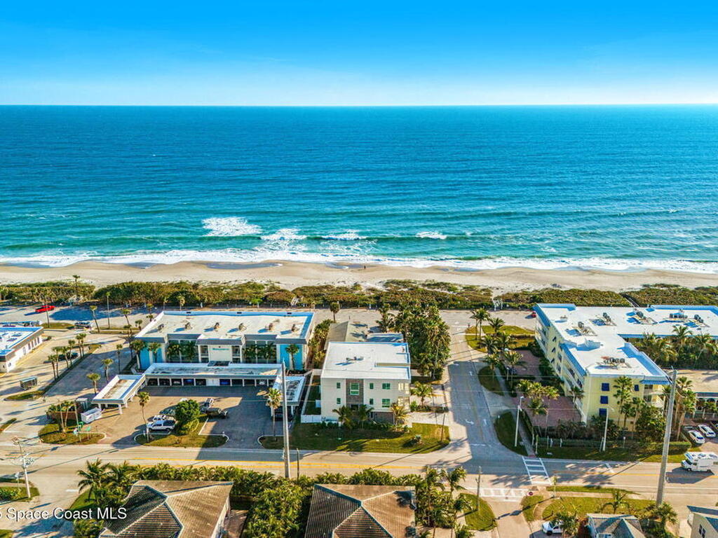 30 Eighth Avenue, Indialantic, FL 32903