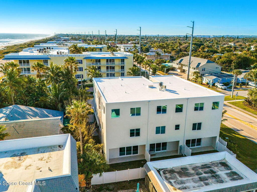 30 Eighth Avenue, Indialantic, FL 32903