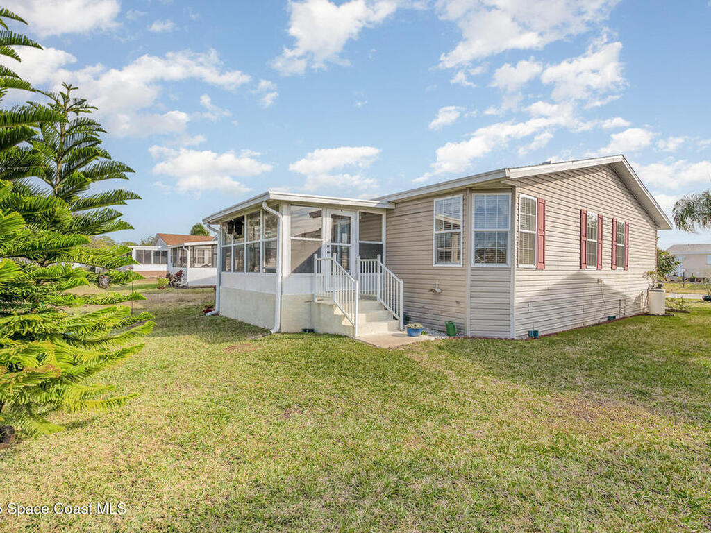 447 Horseshoe Bend Circle, Cocoa, FL 32926