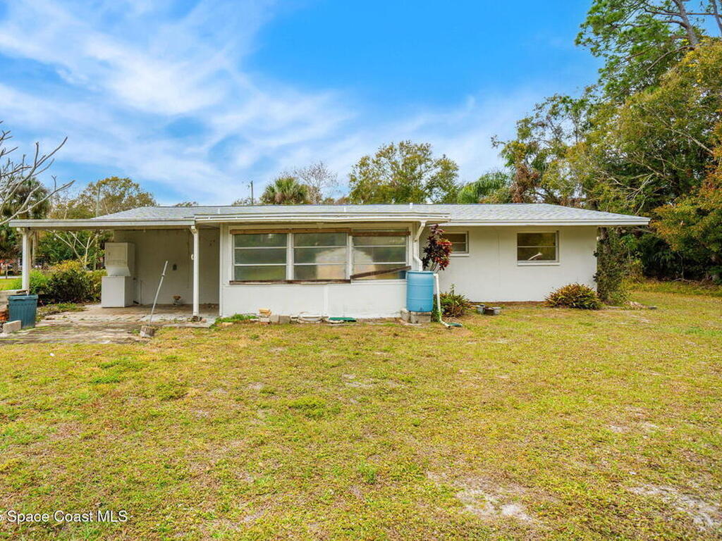 2225 Maine Street, Melbourne, FL 32904