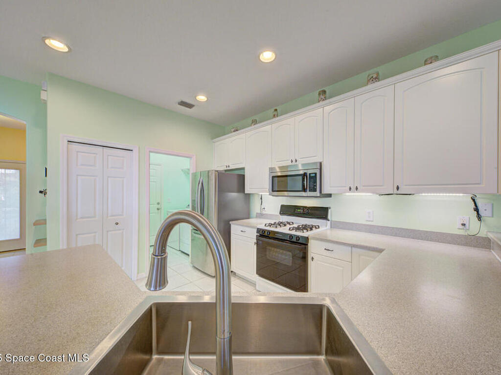 2510 Longwood Court, Titusville, FL 32780