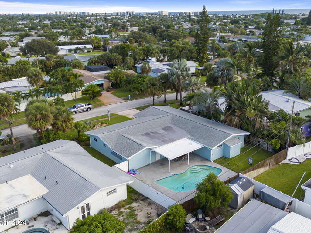 215 S Robert Way, Satellite Beach, FL 32937
