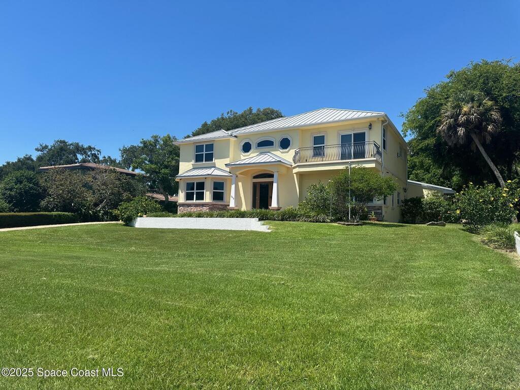 1613 N Indian River Drive, Cocoa, FL 32922