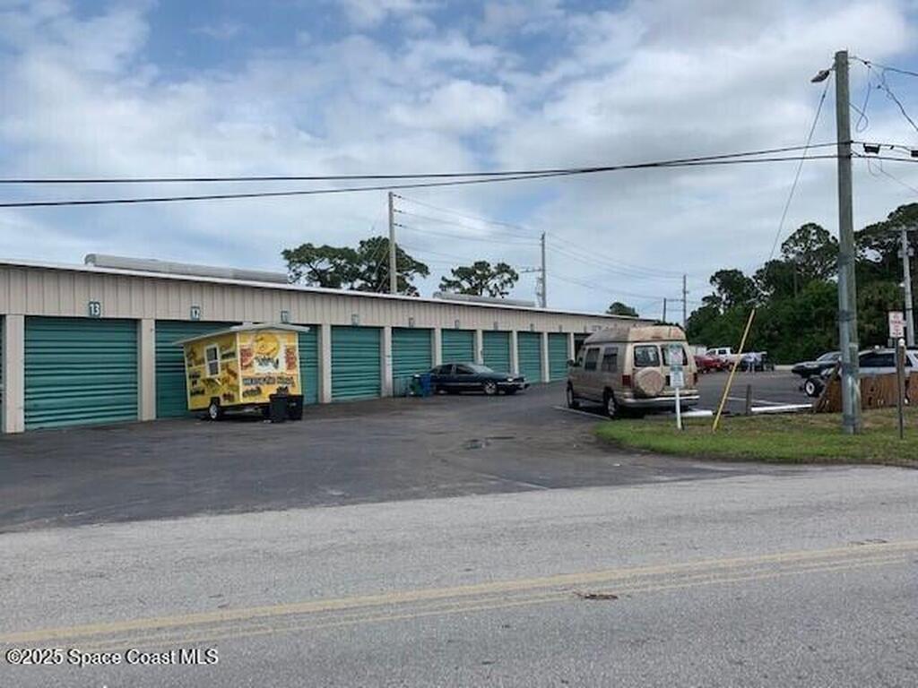 600 N 39th St Street, Ft. Pierce, FL 34947