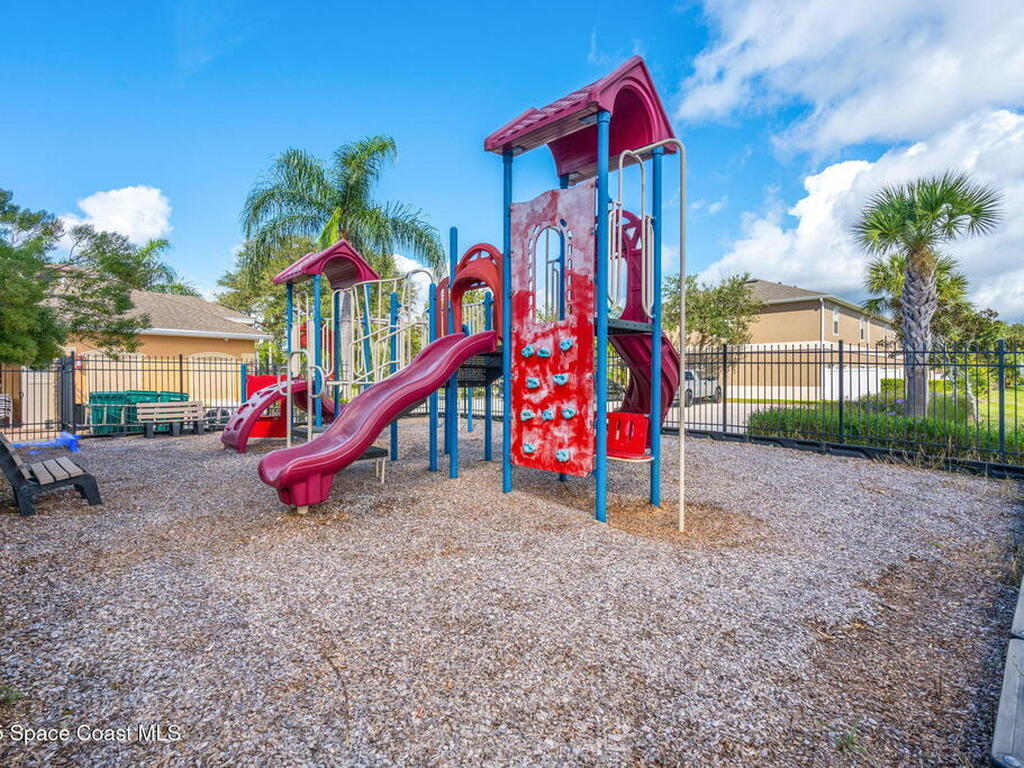 2765 Revolution Street, Melbourne, FL 32935