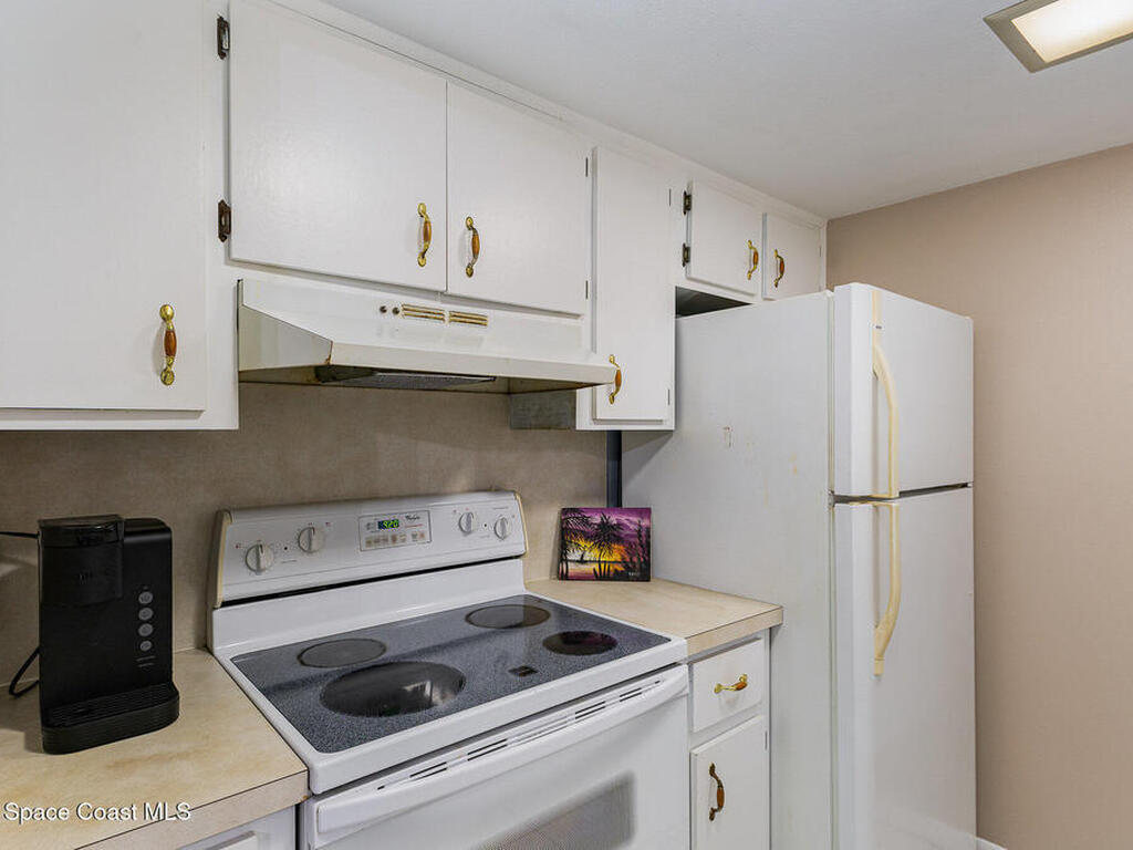 109 San Paulo Circle, West Melbourne, FL 32904
