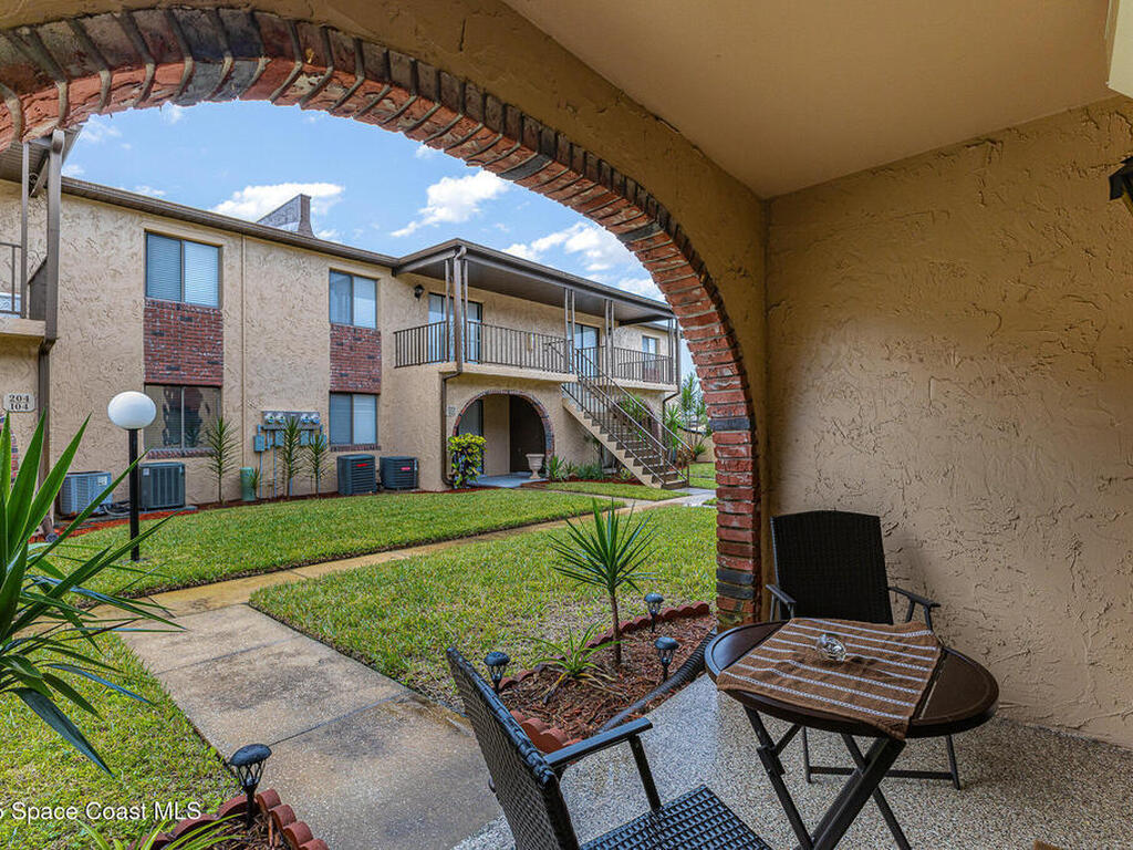 109 San Paulo Circle, West Melbourne, FL 32904