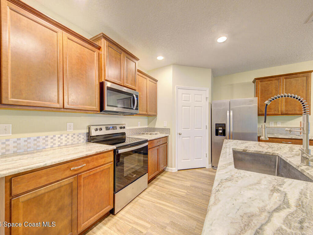 279 Forest Trace Circle, Titusville, FL 32780