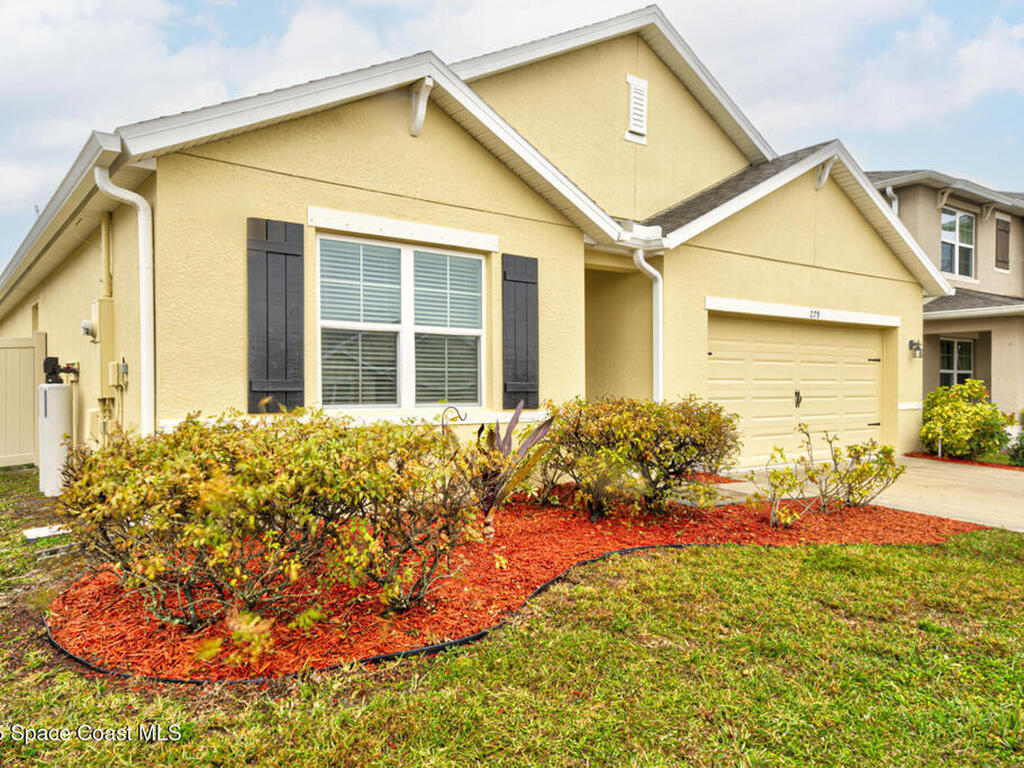 279 Forest Trace Circle, Titusville, FL 32780