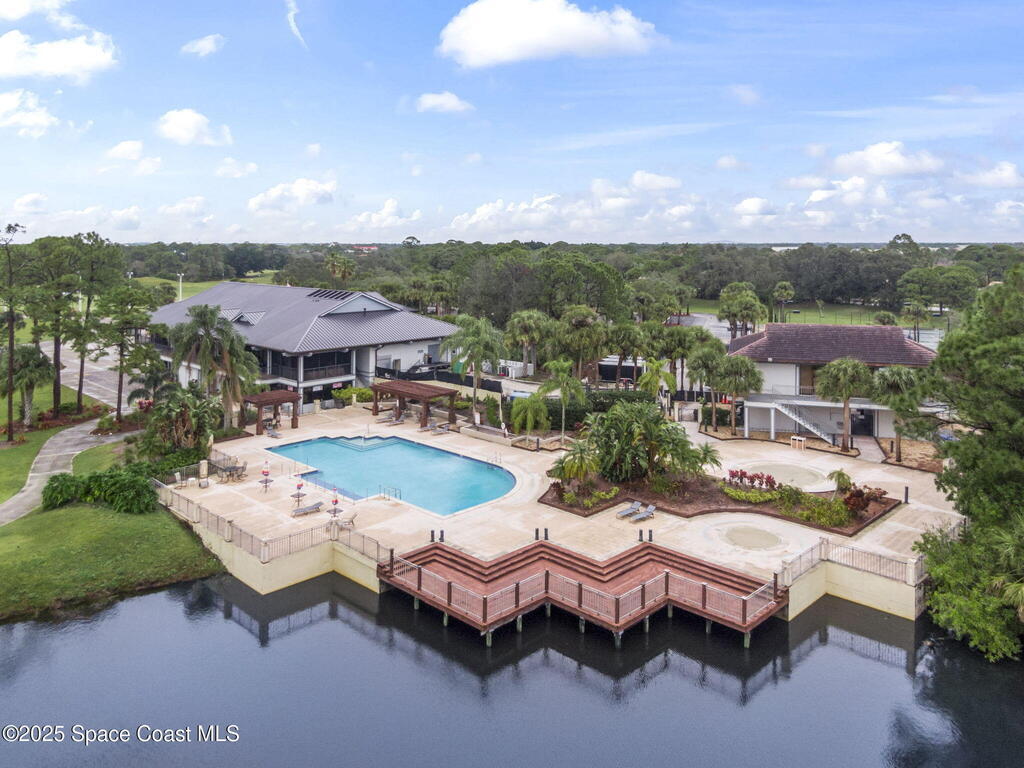 1121 SW Forest Hill Cove, Port St. Lucie, FL 34986