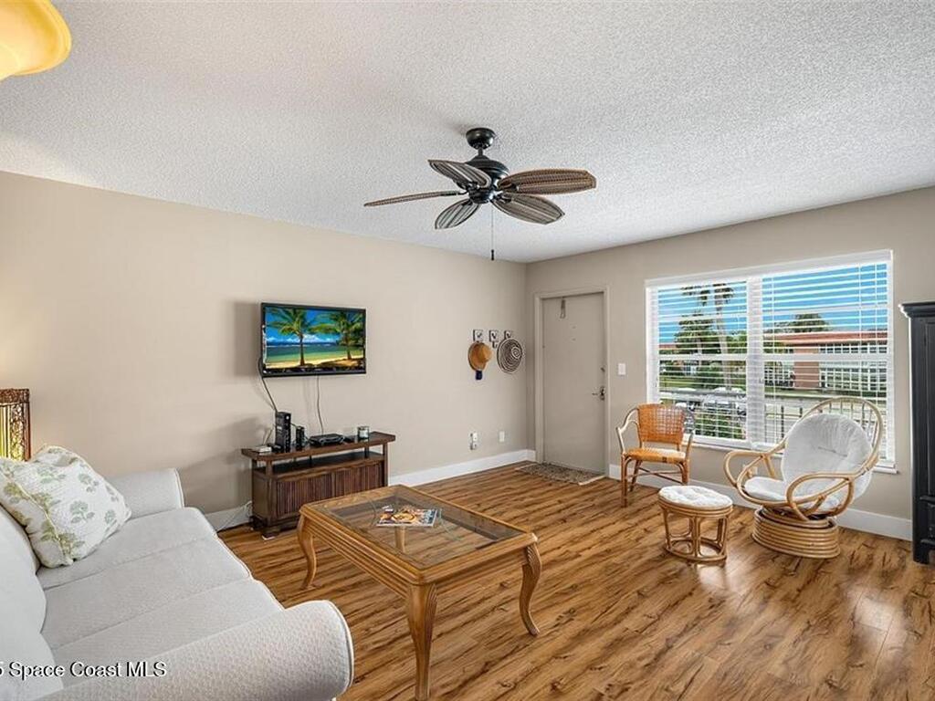 52 Woodland Drive, Vero Beach, FL 32962