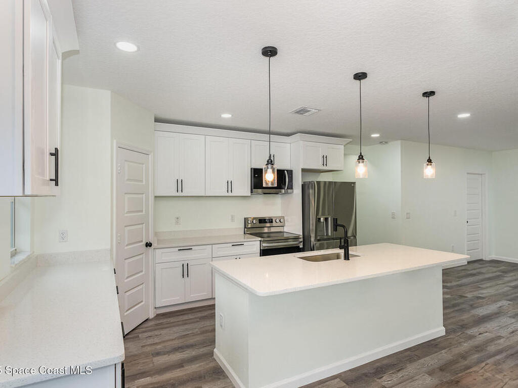 123 Garylind Street, Palm Bay, FL 32908