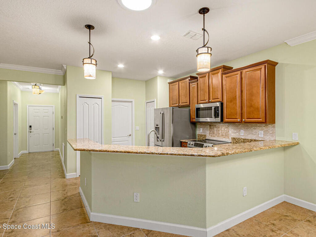 3765 Sansome Circle, Melbourne, FL 32940
