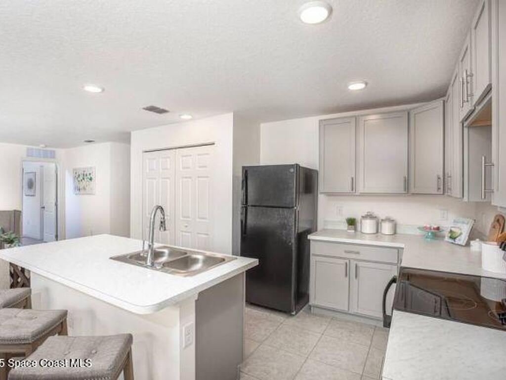 1020 Happiness Avenue, Palm Bay, FL 32908