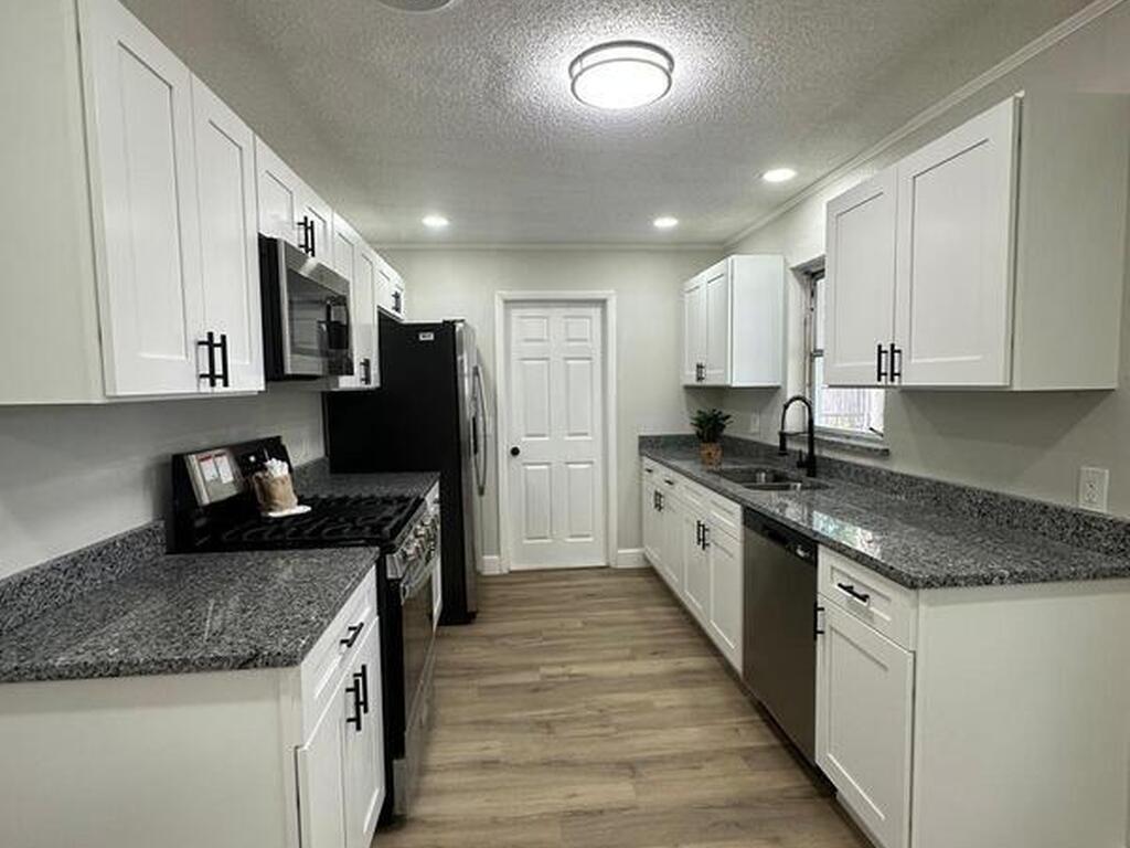 220 Catalina Isle Drive, Merritt Island, FL 32953