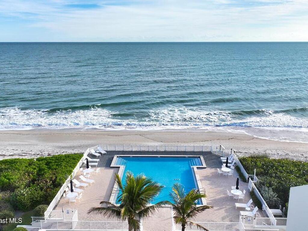 8367 Baytree Drive, Vero Beach, FL 32963
