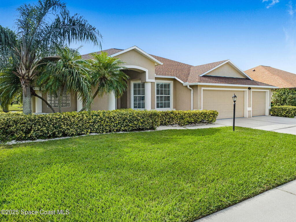 2102 Woodfield Circle, Melbourne, FL 32904