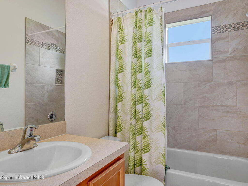 2102 Woodfield Circle, Melbourne, FL 32904