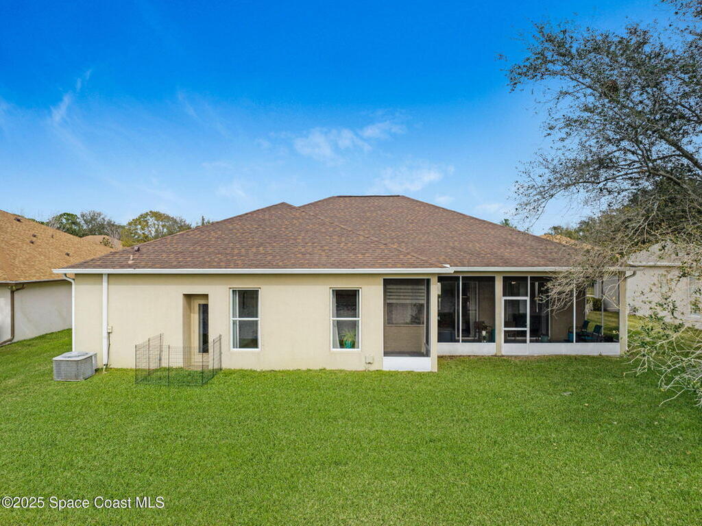 2102 Woodfield Circle, Melbourne, FL 32904